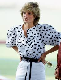 36 iconic 80s fashion moments that