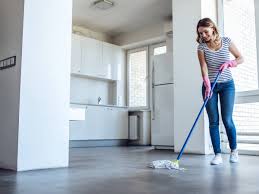 how to clean a house when moving out