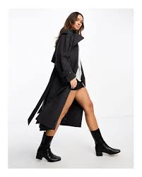 Wool Blend Belted Trench Coat In Black