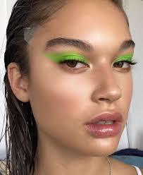 the best neon makeup looks to wear all