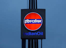 indian oil refiners cut output imports