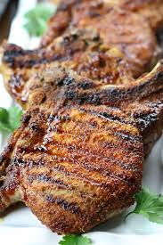 This method demands a little more time, but it results in perfectly tender pork chops that will make mouths water. How To Make Tender And Juicy Broiled Pork Chops