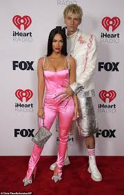 The event can also be heard on iheartmedia radio stations nationwide and on the iheartradio app. Megan Fox Stuns In A Plunging Pink Jumpsuit At The 2021 Iheartradio Music Awards In La Aktuelle Boulevard Nachrichten Und Fotogalerien Zu Stars Sternchen