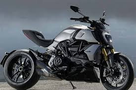 Come join the discussion about reviews, performance, modifications, superbike racing, riding gear. Ducati Diavel 1260 Bags 2019 Red Dot Design Award