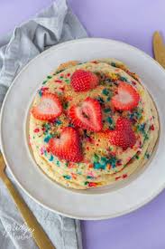 funfetti birthday cake pancakes recipe