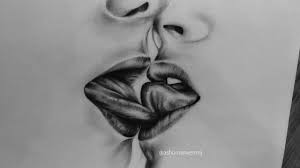 how to draw lip to lip kissing couple