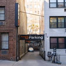 Icon parking gives you the best nyc parking coupons and daily parking discounts at over 200+ new york locations. Nyc Parking Book Daily Monthly Parking Online And Save More Iconparkingsystems Com