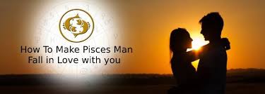 How does Pisces Man fall in love?