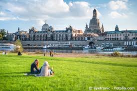 Eine rechnung, die zeigt, wie viel sie als angestellter jeden monat bekommen, heißt: Mietwohnungen Dresden Wohnung Mieten Dresden Sz Immo De