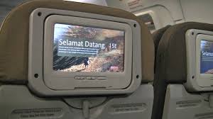 garuda indonesia 737 800 ng exit row 15