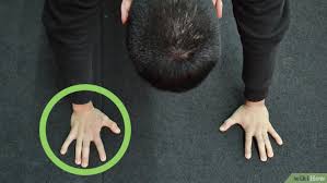 Resultado de imagen para posición de las manos en handstand