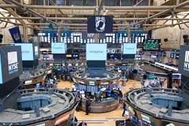 Get detailed information on the nyse composite including charts, technical analysis, components and more. Photos Behind The Scenes Inside The New York Stock Exchange Untapped New York