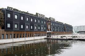 why the good hotel in royal docks lives