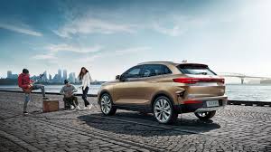 We follow our love of technology, so you're free to follow your heart. Chinas Weltmeister Ein Elektro Suv Mit 600 Km Reichweite Zum Golfpreis Stern De