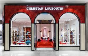 If you are in the city and are looking for one of the trendiest shopping centers to stroll around, pavilion kuala lumpur must. Find Christian Louboutin Pavilion Kuala Lumpur Mall Stores Christian Louboutin Portugal