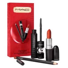 m a c holiday exclusive wrapped in red lip eye kit