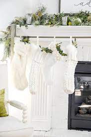 Hanging Stockings The Easy