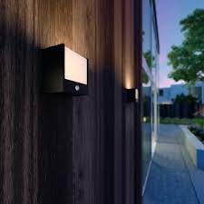 Philips Macaw Outdoor Wall Light Led