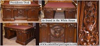 Replicas of the resolute desk can be seen in six presidential libraries, as well as several museums. The Presidents Desk A History By Canonbury Antiques