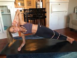 Floor Abs Workout 20 Minute Home Exercise Routine To Sculpt