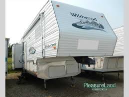 2004 used forest river rv wildwood f30