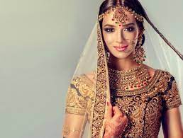 •wanita india juga gemar memakai salwar kameez bersama dengan dupatta sebagai aksesori yang diletakkan di atas bahu. 8 Pilihan Aksesoris Wanita India Yang Oke Di 2018