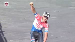 Mathieu van der poel moet komende zaterdag in de strade bianche op een ander type fiets starten. Mathieu Van Der Poel Wins The Strade Bianche 2021