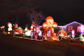 See Holiday Lights In Special Tour Herald Citizen