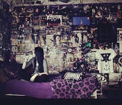 bedrooms with band posters
