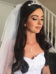 Elegant to the core but will require an intense conditioning treatment to get the desired smoothness. Half Up Half Down Wedding Hairstyles 50 Stylish Ideas For Brides Veil Hair Down Veil Hairstyles Tiara Hairstyles