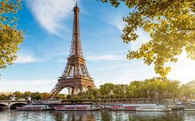Eiffel Tower Wallpapers Images Photos ...