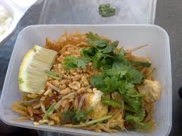 Pad thai er opprinnelig en thailandsk vegetarrett, men du kan gjerne tilsette f.eks. Om Pad Thai Og Hvordan Du Lager Det Thaicuisine No