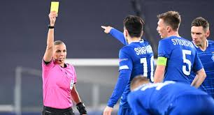 Barcelona confirm pedri muscular injury. Champions League Woman Makes Refereeing History As Juve Beat Dynamo Kiev Channels Television
