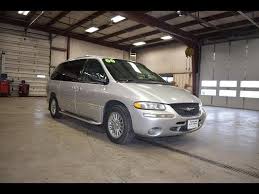 2000 silver chrysler town and country