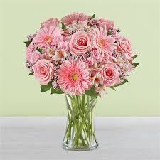 Send fresh flowers to manhattan at affordable prices. Westloop Floral Fresh Local Flowers Florist In Manhattan Ks