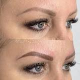 which-last-longer-microblading-or-powder-brows