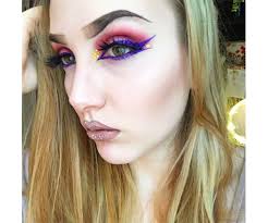 taco bell makeup is a thing now we re