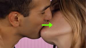how to french kiss with pictures