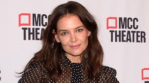 Katie holmes was seen styling her hair while walking down a busy new york city street on thursday morning. Katie Holmes Wraps Second Film As Director Connecticut Set Romance Deadline