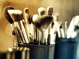 types of makeup brushes every beginner