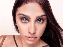 model lourdes leon as brand ambador