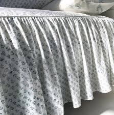 fabiola bedspread with ruffle les