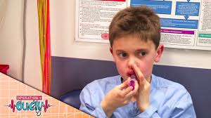 kids swollen lips allergic reaction