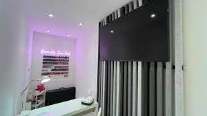 best salons for nail extensions in st