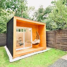 If you have a backyard, you could easily turn it into a gorgeous garden with fountains, pools, and flowers. Backyard Pod This Beautiful Backyard Pod Is Getting Facebook