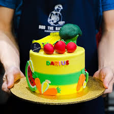 Did apex legends just crush another fortnite record. Cake Design For Mens 30th Birthday 30 Birthday Cake For Him Birthday Cake For Him Cake For Boyfriend 25th Birthday Cakes Thejoyfulgiver