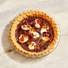 chocolate pie with press in crust