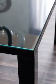 Protecting Your Black Gloss Table Tops