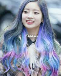 Besides, she captures all attention with flawless soft skin. Dahyun Hair Color Twice íŠ¸ì™€ì´ìŠ¤ ã…¤ Amino