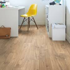 Whether you prefer the authenticity of real wood or the practical benefits of a laminate floor, you will certainly find a floor that perfectly fits your needs and style. Quick Step Classic Midnight Oak Natural Clm1487 Laminate Flooring Lfdirect Laminate Flooring